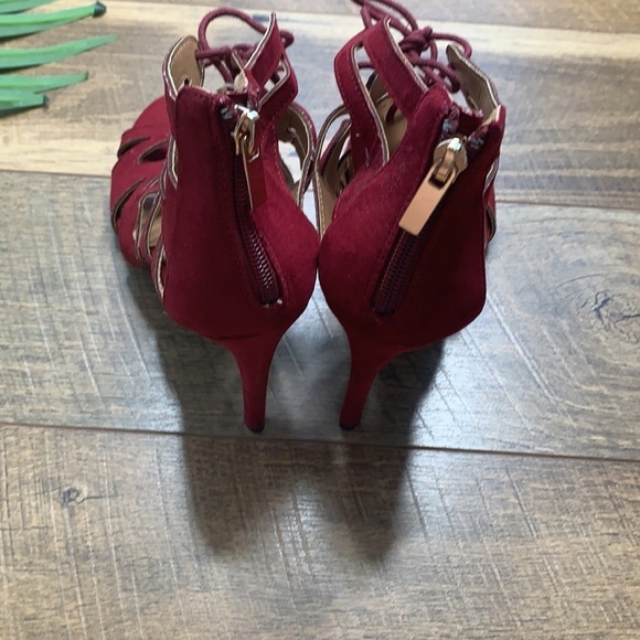 Ann Michell Red Lace Up Open Toe Heels sz 8.5 - Picture 3 of 5